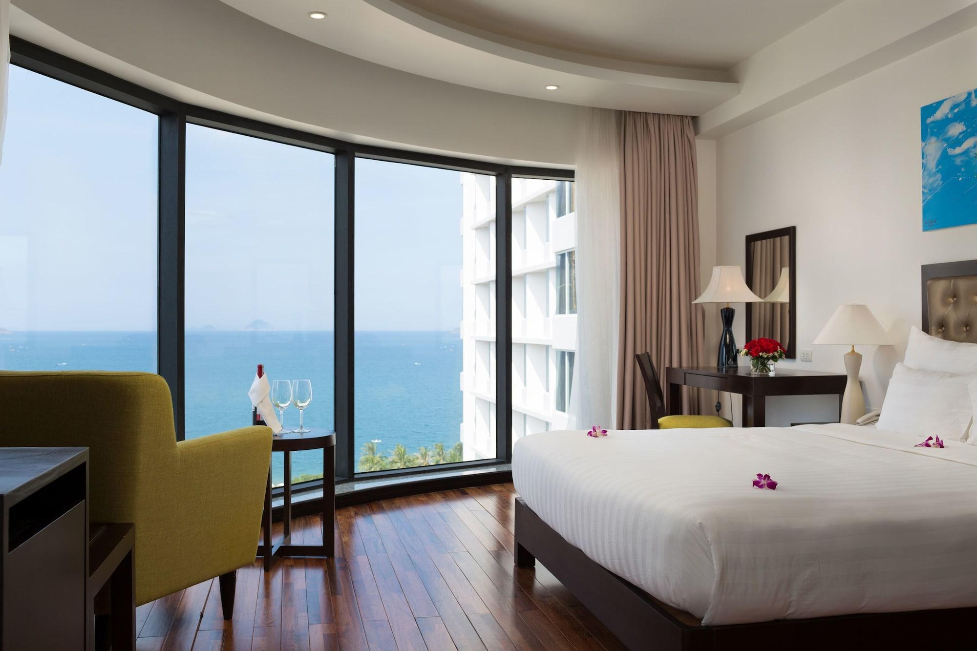 Legendsea Hotel Nha Trang Zewnętrze zdjęcie