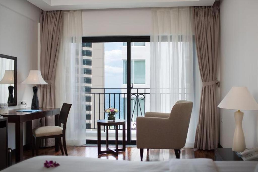 Legendsea Hotel Nha Trang Zewnętrze zdjęcie