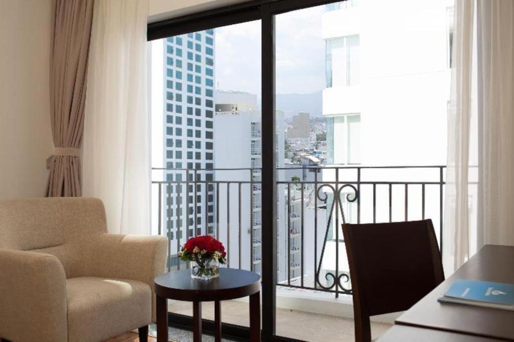 Legendsea Hotel Nha Trang Zewnętrze zdjęcie